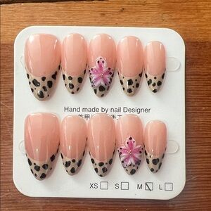 Leopard Print and Floral Press-On Nails Size M
